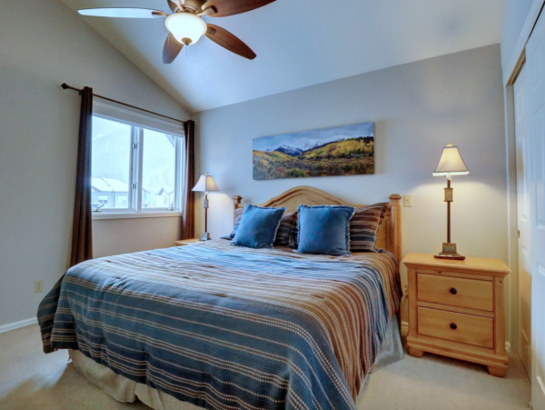 Copper MTN East Village Pet Friendly townhome